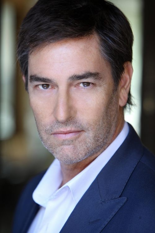 Roy Abramsohn as Jim Nelson