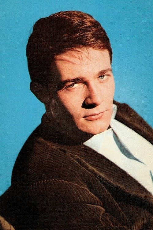 Jacques Charrier as Antoine (segment "L'avarice")