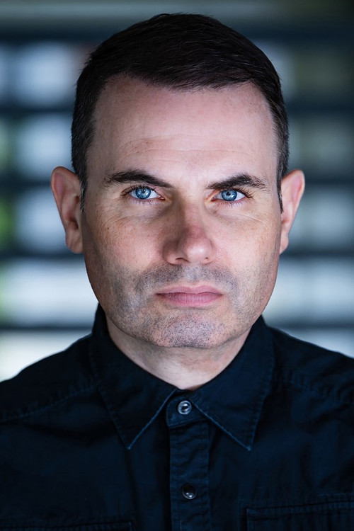 Carsten Strauch as Various