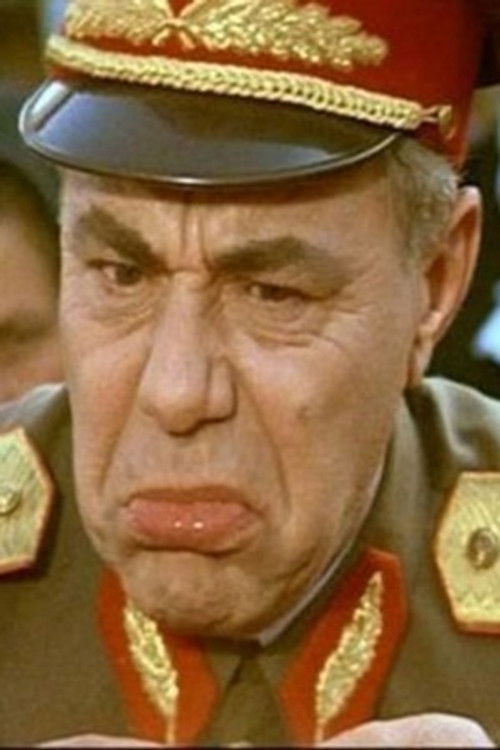 Béla Both as Bástya