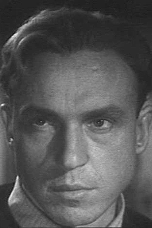 Wilhelm Kosach as Костя Поваров