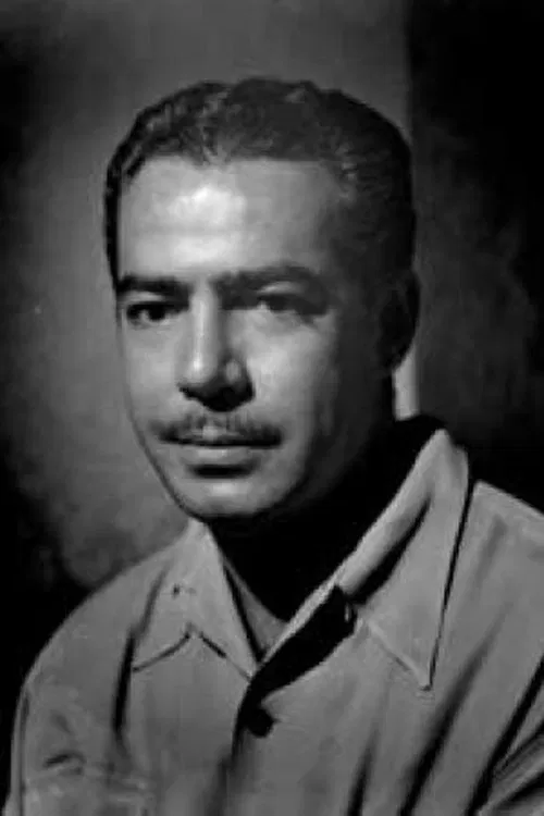 Roberto Gavaldón as Self