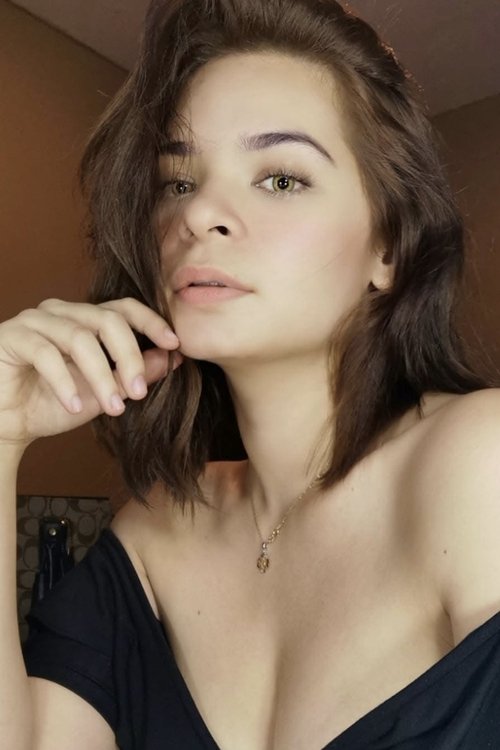 Maychelle Elgendy as Zach's Girl