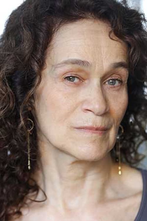 Tamar Baruch as Kate's mother