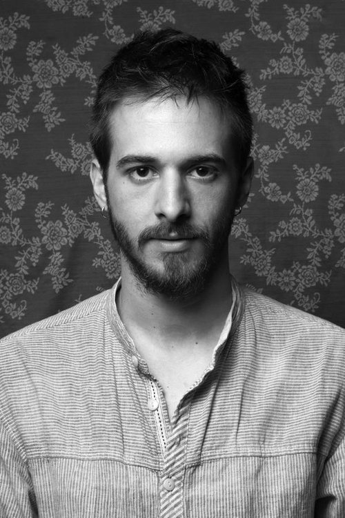 Vasilis Magouliotis as Miltos Papadimos