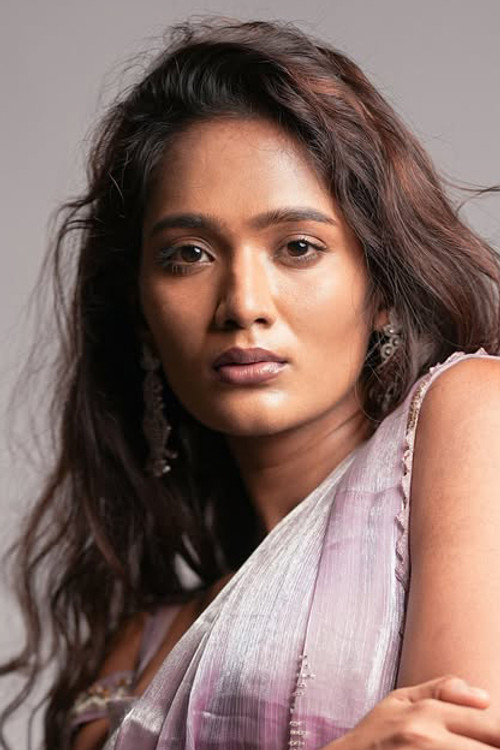 Alekhya Ramnaidu as Shraddha