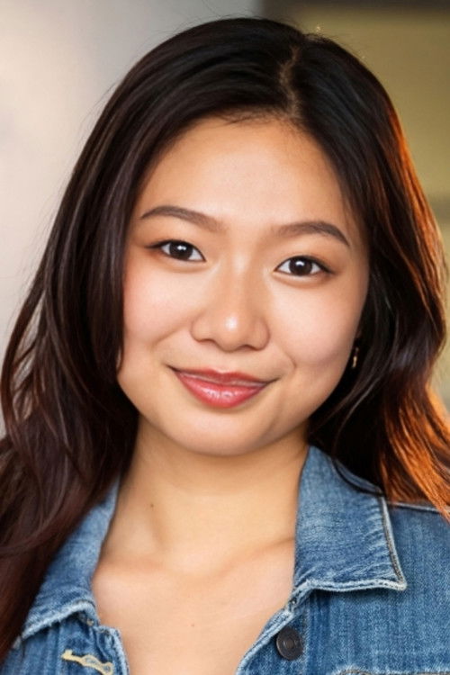 Jade Duong as Maria