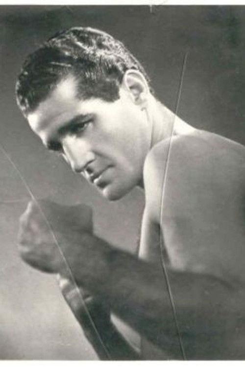 Giovanni Manca as Boxer