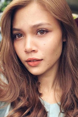 Asha Merican as Fara Zaliqa