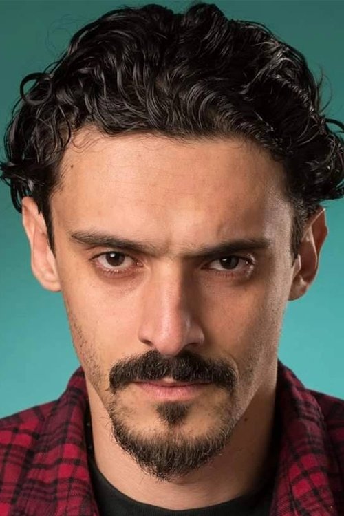 Nacereddine Djoudi as Smail