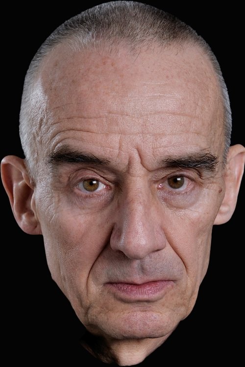 Patrick Frey as Vater Wrigley