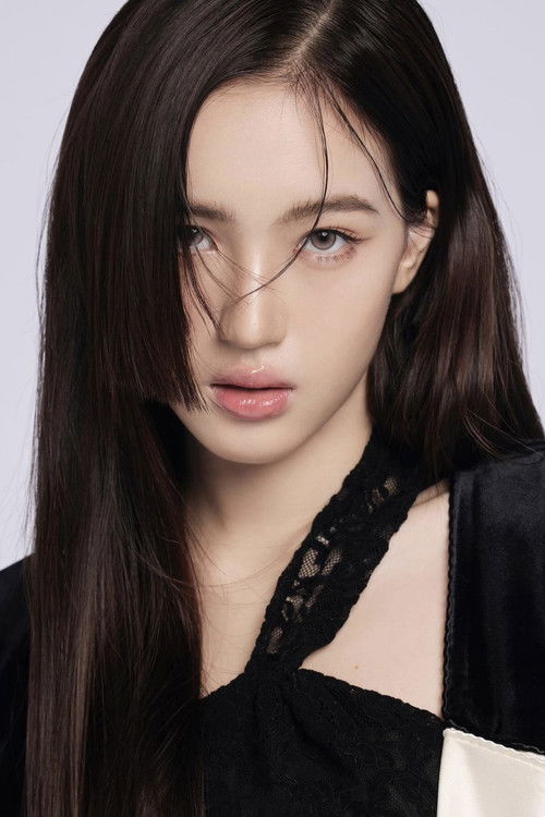 Paphavarin Sawasdiwech as Bell