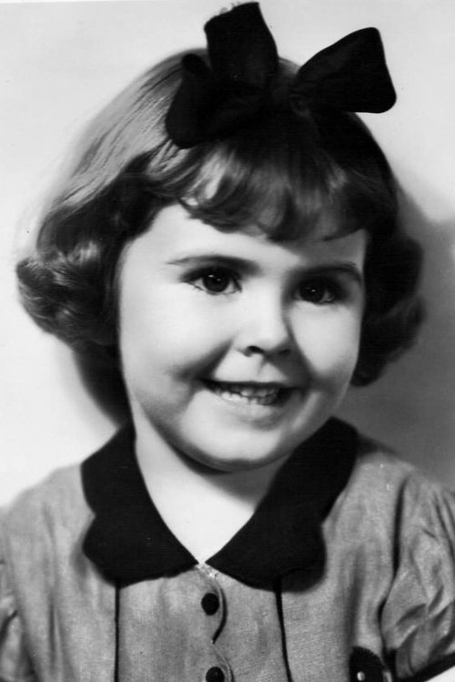 Juanita Quigley as Maggie Haines (as Baby Jane)