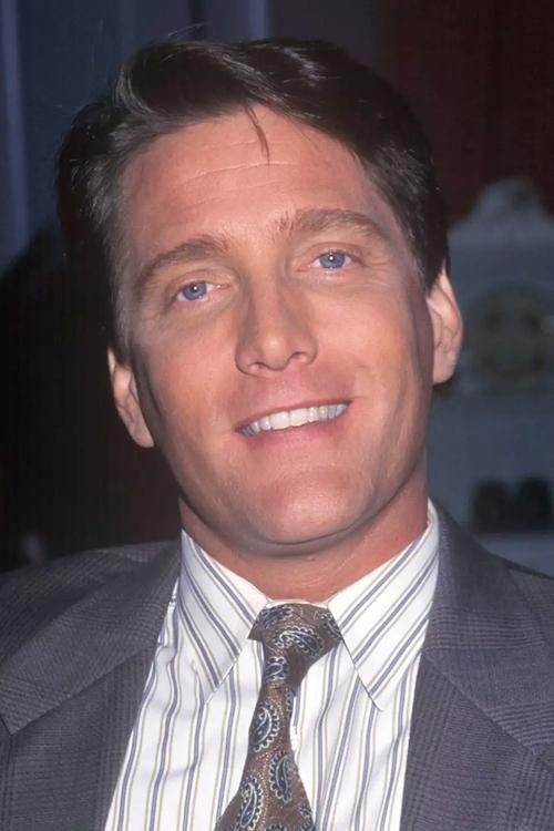 Scott Thompson Baker as Doug Dorsey