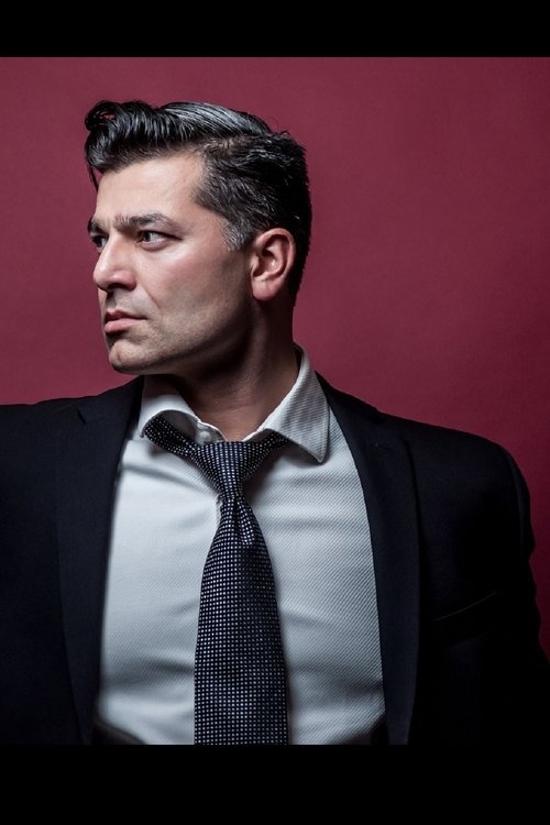 Chengis Javeri as Detective Munsell