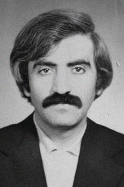 Niyazi Ahmadov as Chingiz