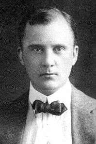 Arnold Daly as Sam Wassup