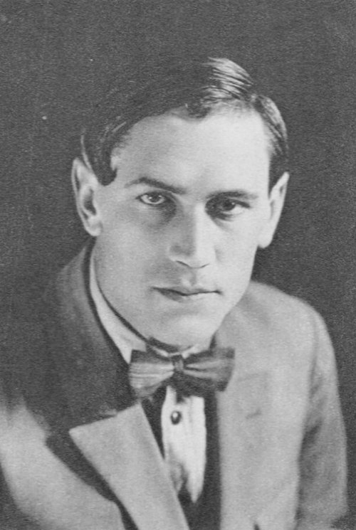 Serhii Minin as inspector White