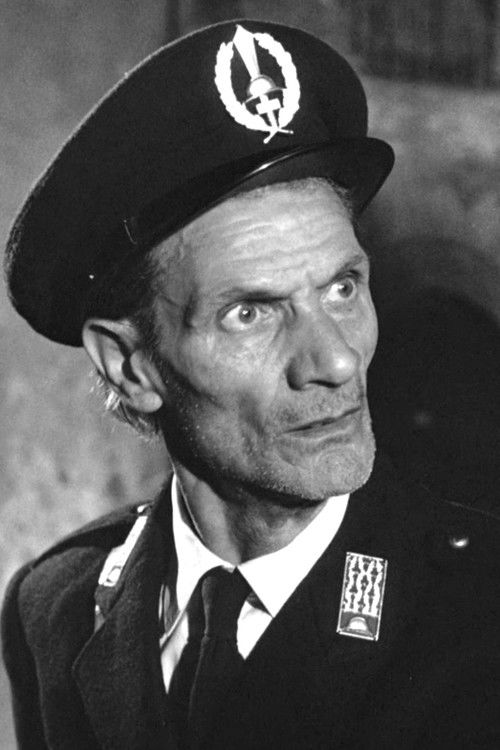 Giovanni Filidoro as Gennariello