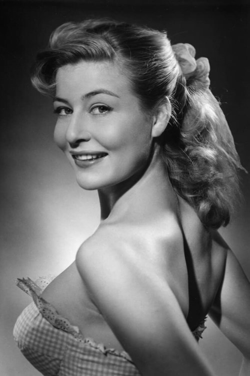 Hanita Hallan as Dolores