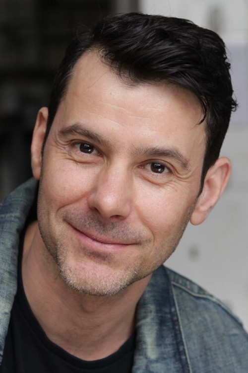 Olivier Descargues as The journalist