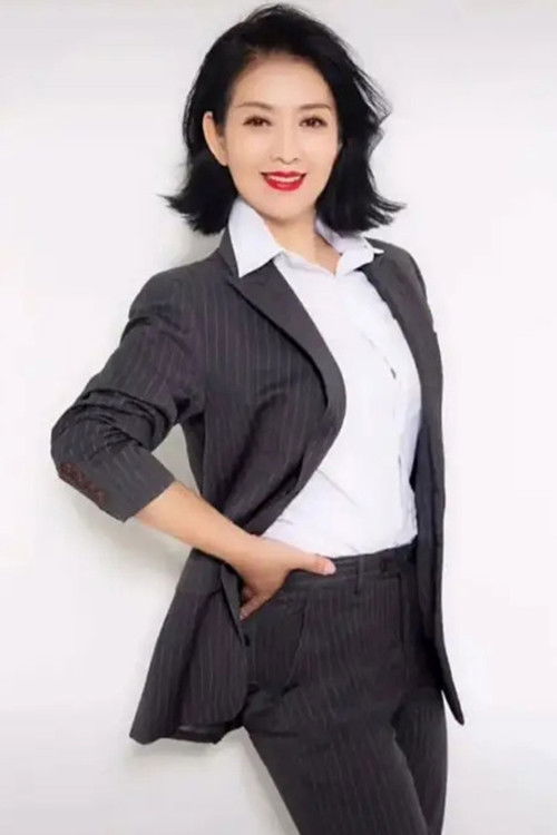 Xiao Suqing as Yutian's Mother