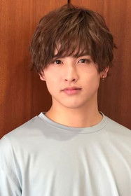 Keishi Hagio as Hōzuki Suigetsu