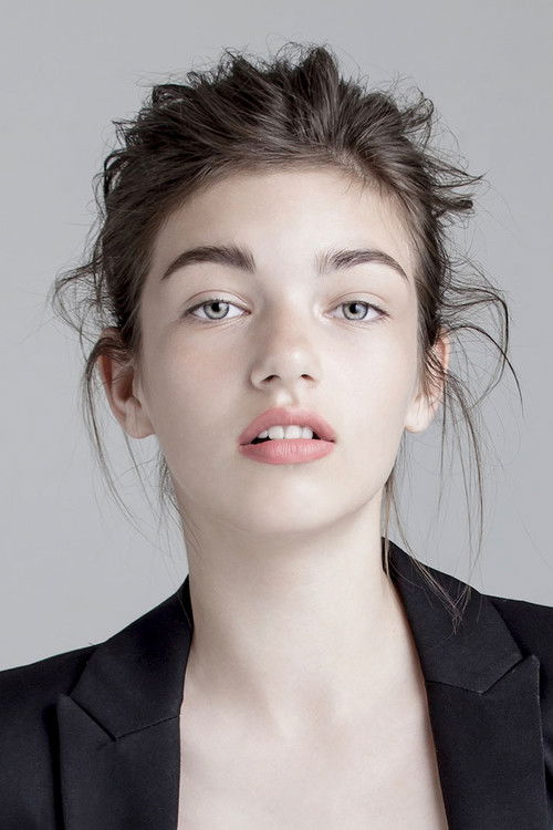 Nelly Řehořová as Nikola