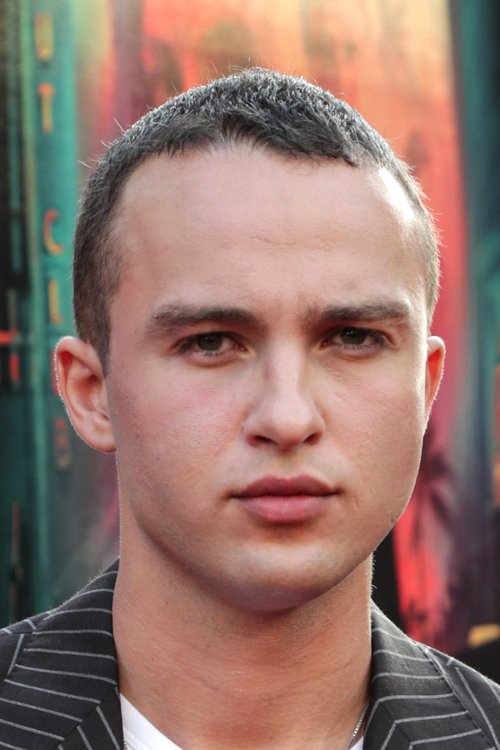 Mojean Aria as Donald