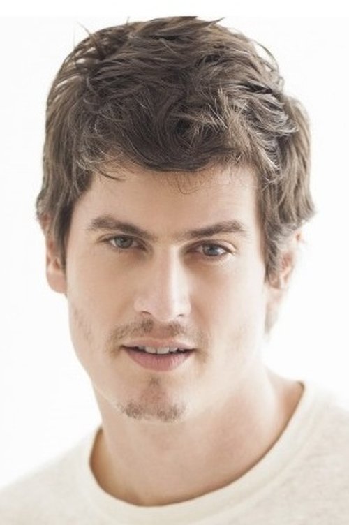 Pedro Lemos as Fábio