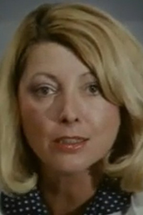 María Pía as Mrs. Wilson