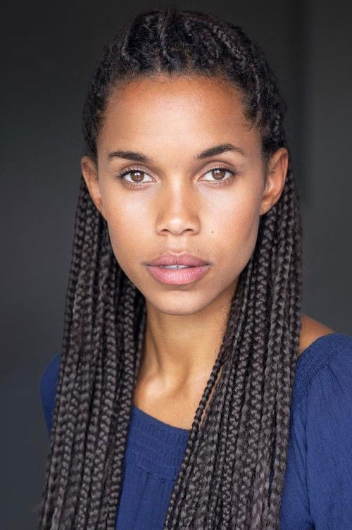 Shaelyn Newmarch as Office Worker