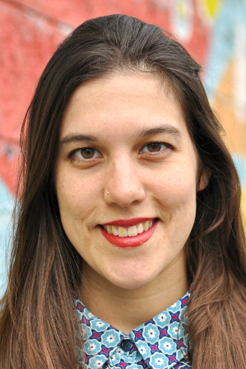 Gwladys Lefeuvre as Zoé