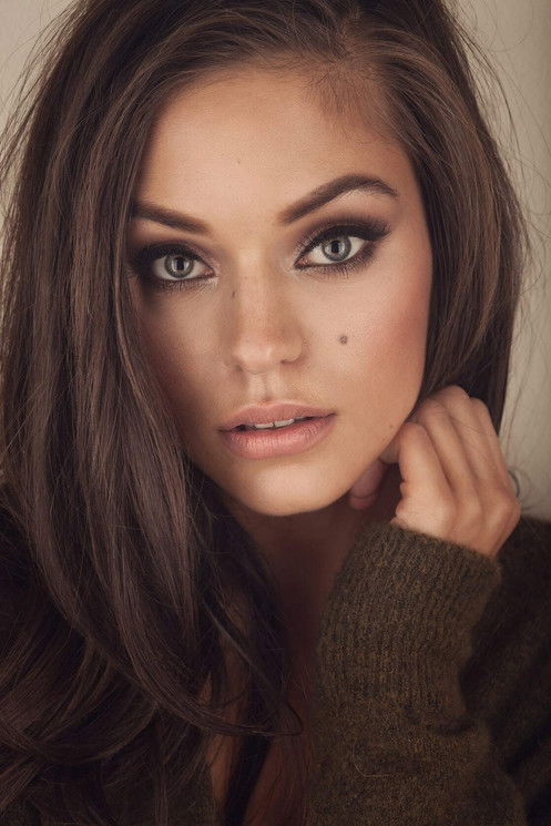 Alyssa Lynch as Trina