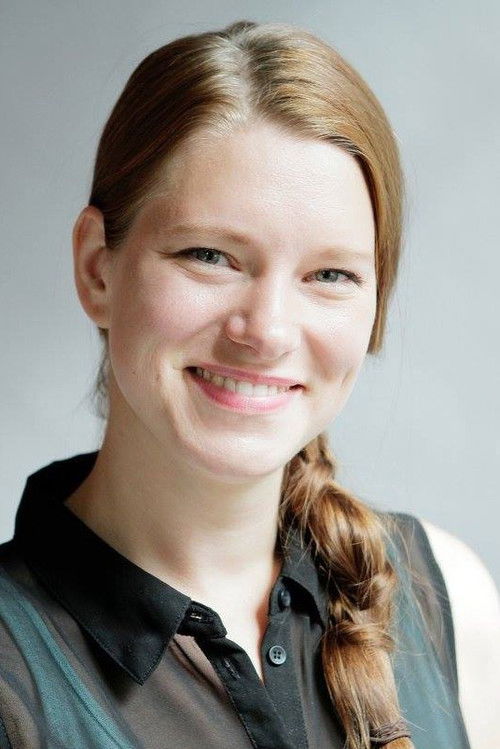 Katre Kaseleht as Woman in a Diner