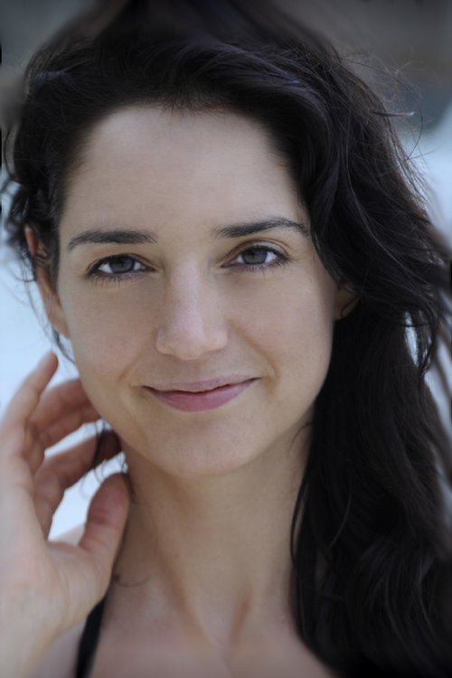 Patricia Koch as Photographin