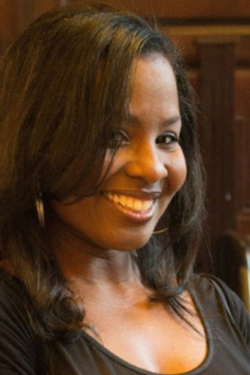 Jeannifer Martin as Band 'Vientos del Caribe' #3