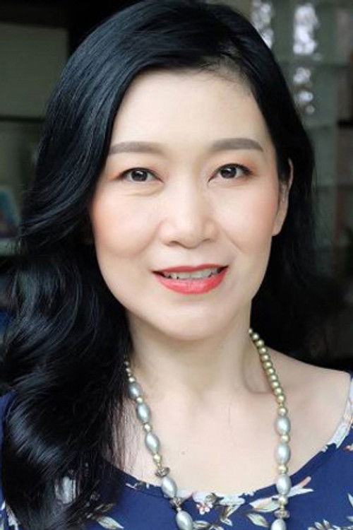 Sunthari Chotipun as 