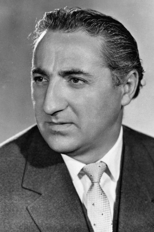 Naicho Petrov as Kutura