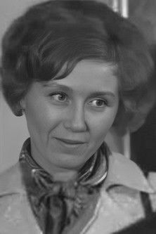Rūta Staliliūnaitė as Elizabeth Griffiths
