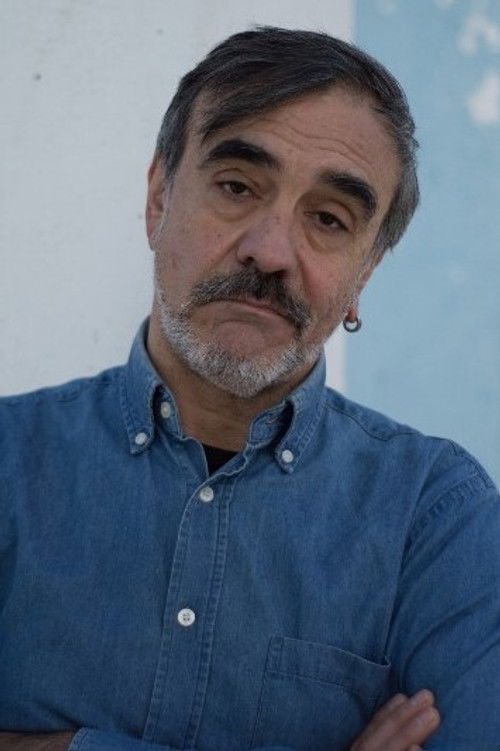 Antonio Magén as Paco