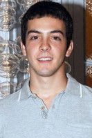 Adrián Marín as Rachid