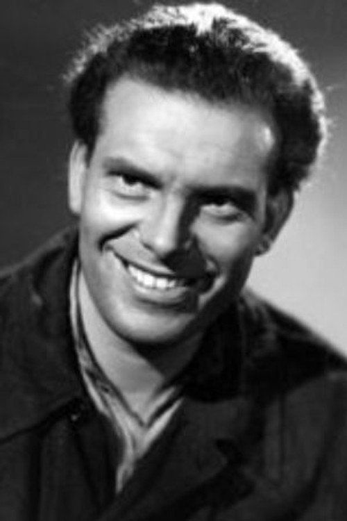 Kurt Oligmüller as Dr. Schröter