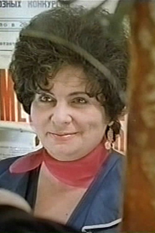 Victoriya Raetckaya as Галочка