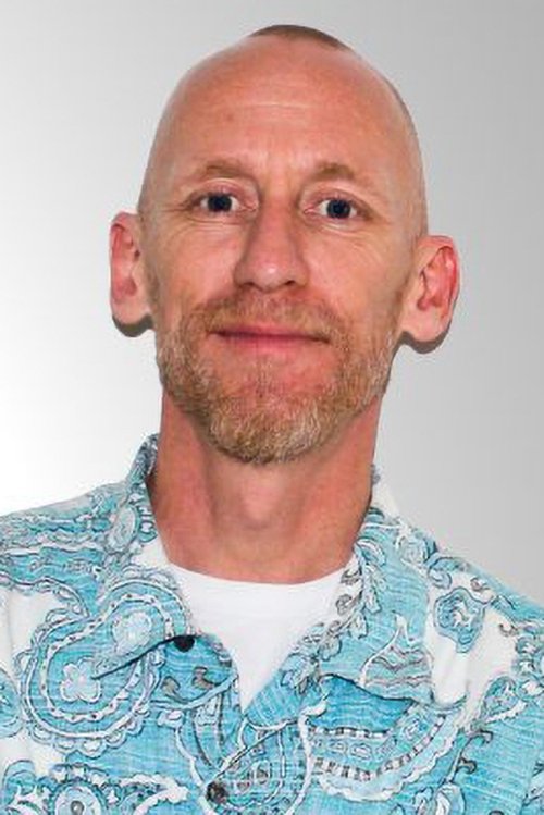 Oscar Franzén as Niklas Jönsson