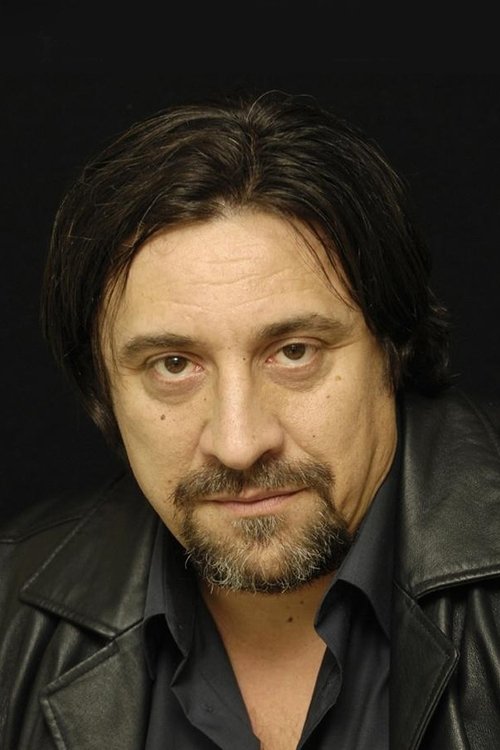 Dominique Thomas as Luis