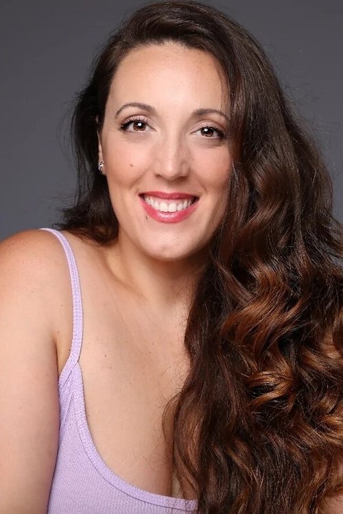 María Córdoba as Mari Carmen