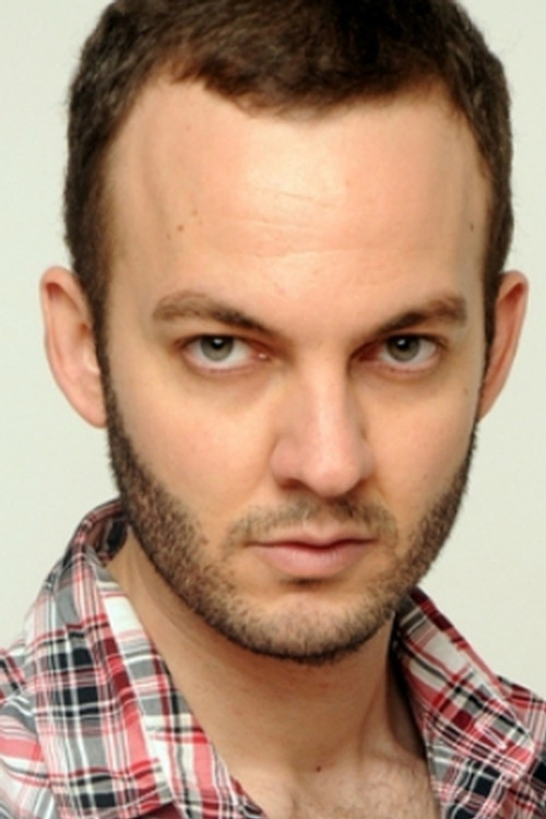 Francisco Conde as Guardia