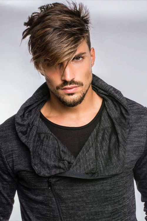 Mariano Di Vaio as Manny