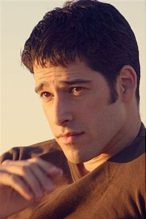 Ofer Regirer as Amit